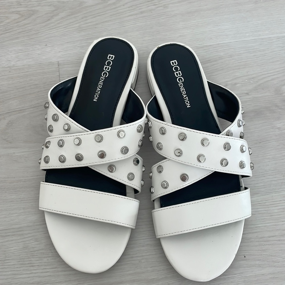 BCBG white sandal with studs